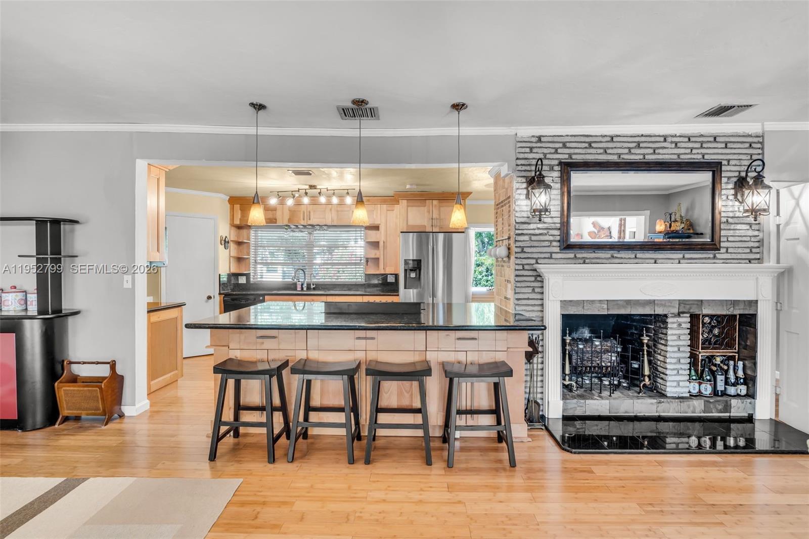 1230 Bird Rd Coral Gables, FL 33146