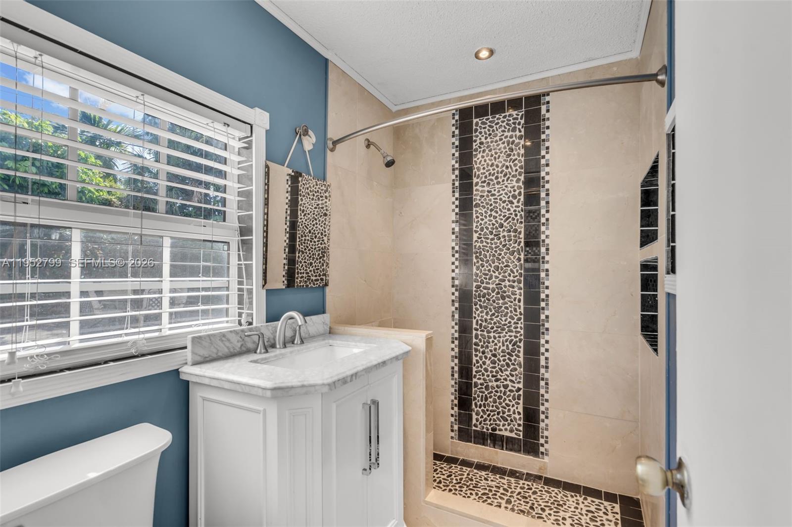 1230 Bird Rd Coral Gables, FL 33146