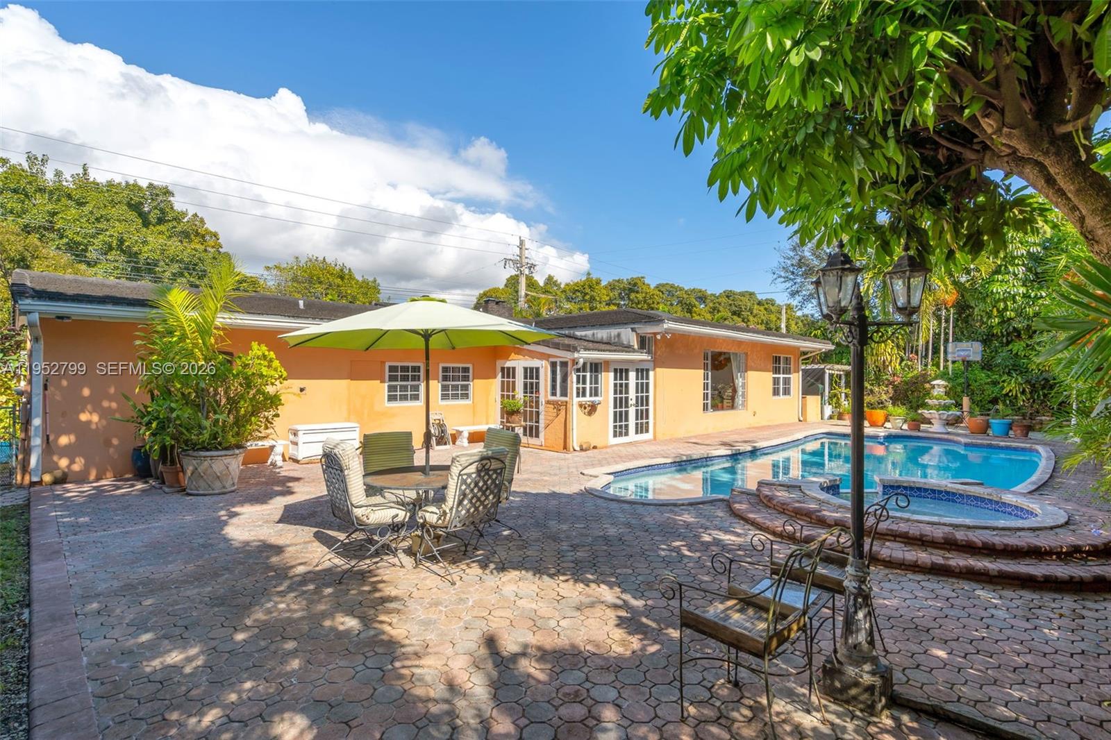 1230 Bird Rd Coral Gables, FL 33146