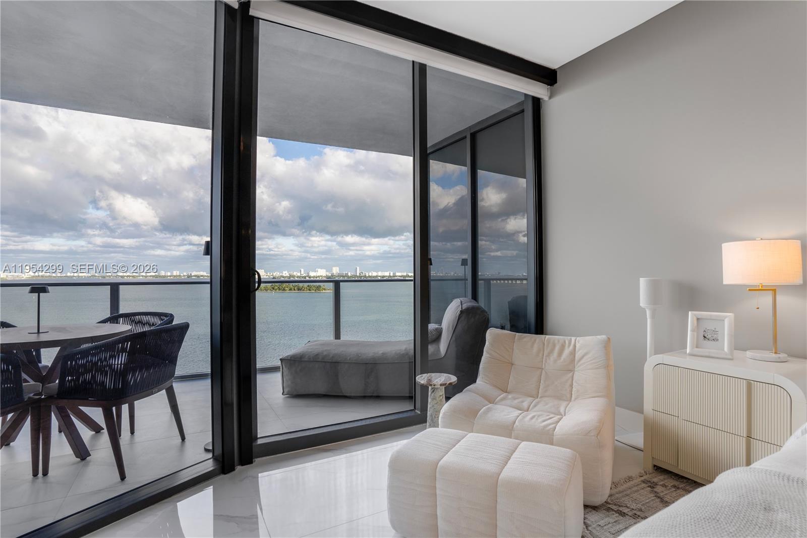 700 NE 24th St #901 Miami, FL 33137