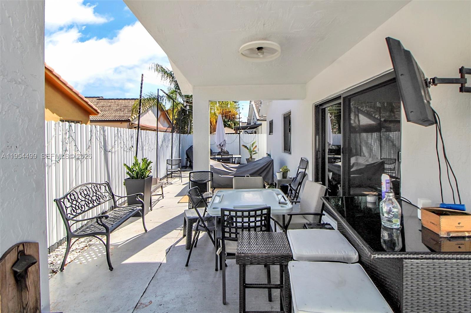 15113 NW 91st Ct Miami Lakes, FL 33018