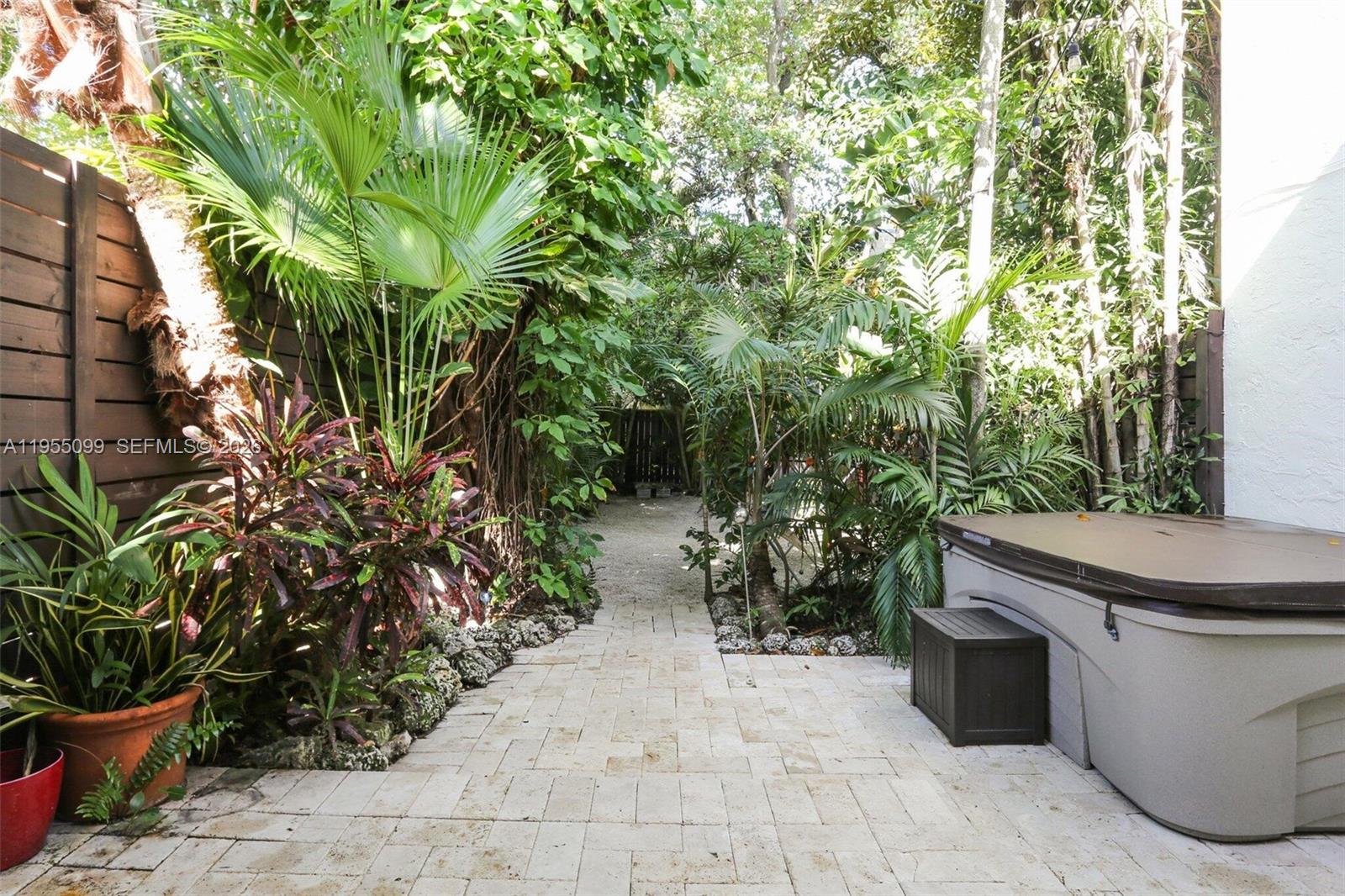 2593 Trapp Ave #3 Miami, FL 33133