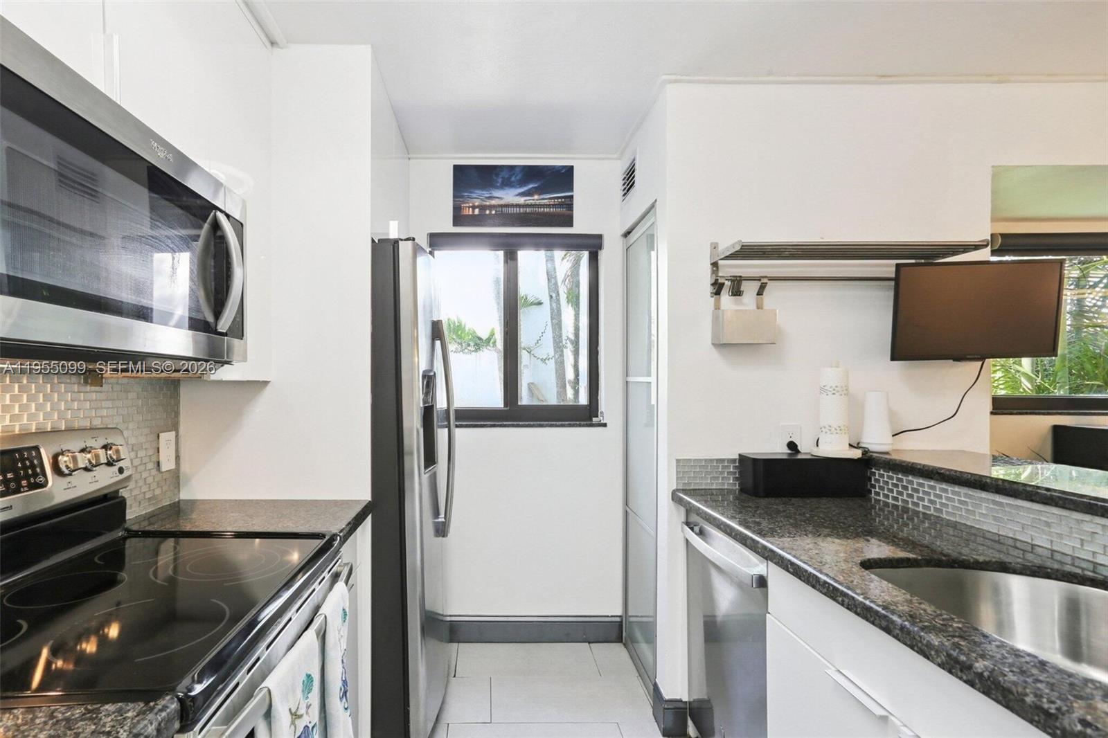 2593 Trapp Ave #3 Miami, FL 33133