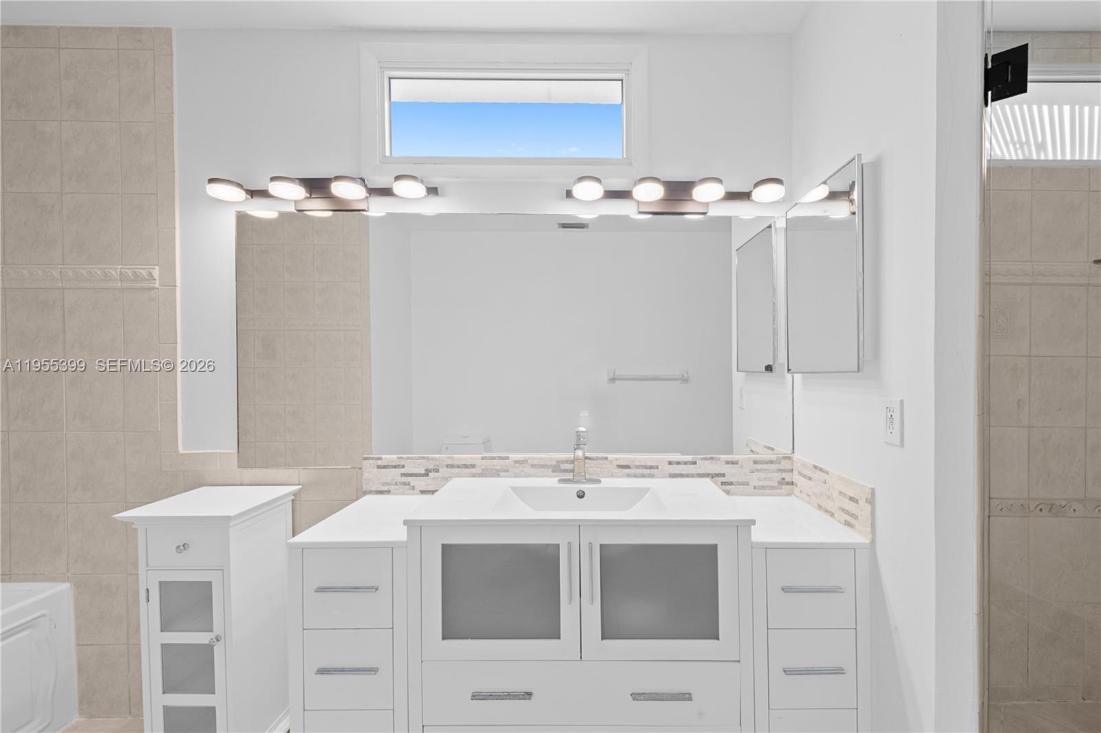 2560 Bass Way Cooper City, FL 33026