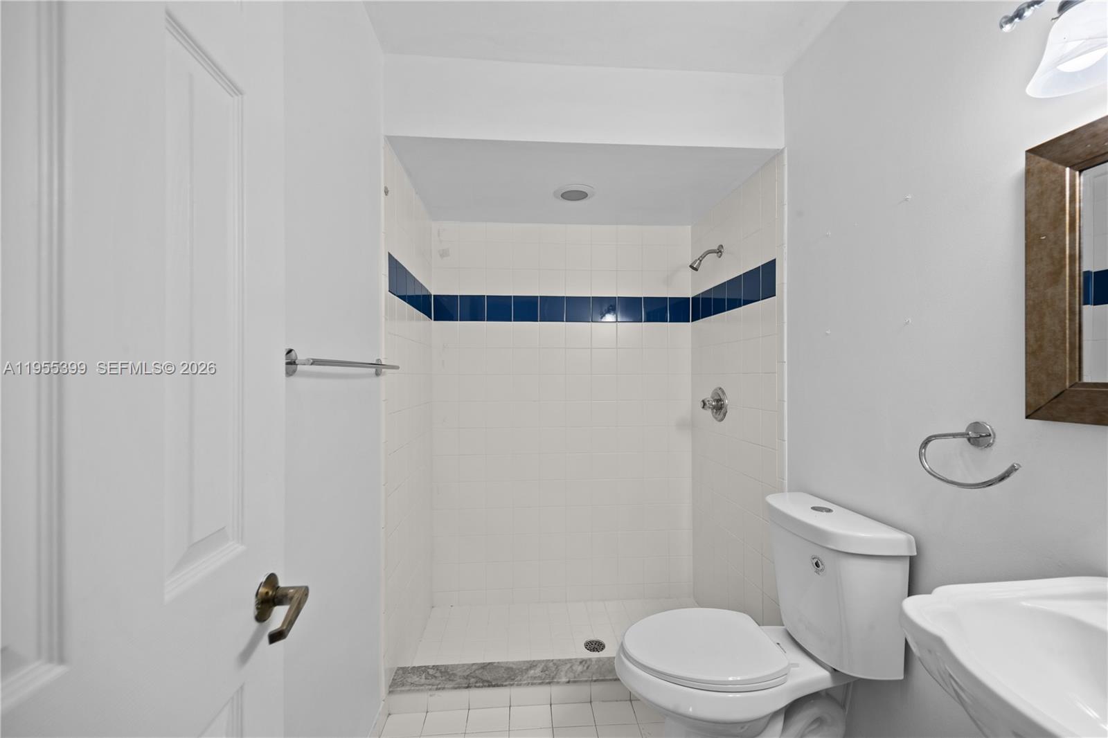 2560 Bass Way Cooper City, FL 33026