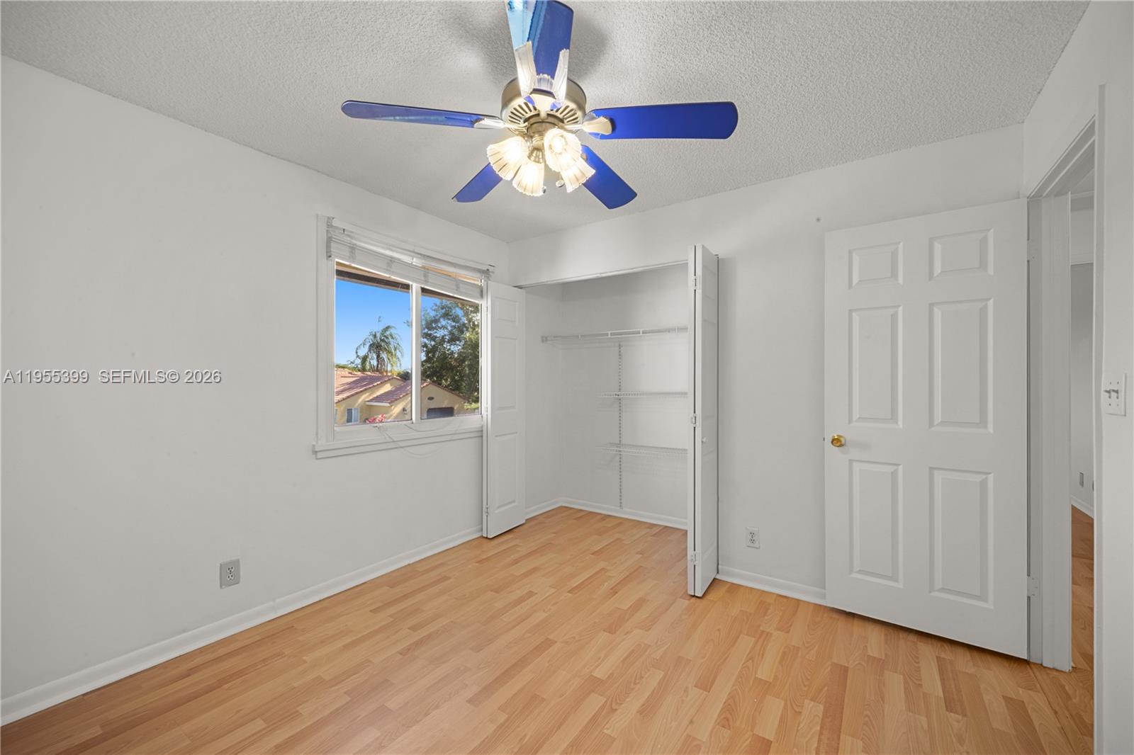 2560 Bass Way Cooper City, FL 33026