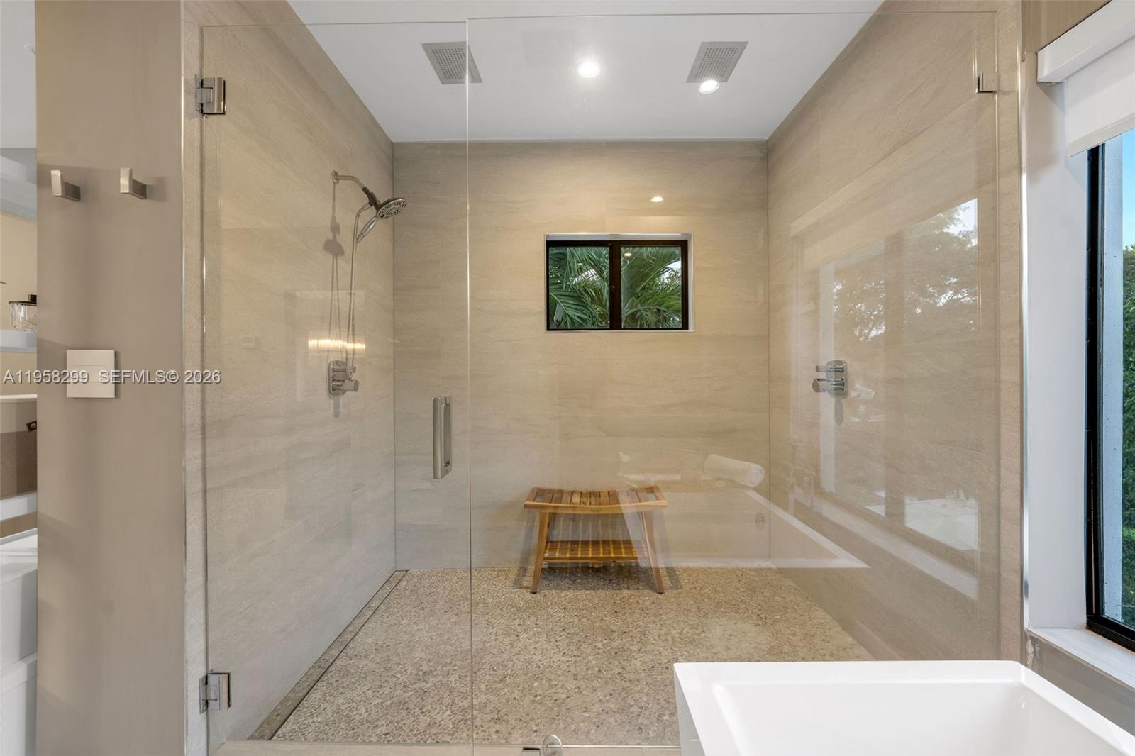 4844 NW 94th Doral Pl Doral, FL 33178