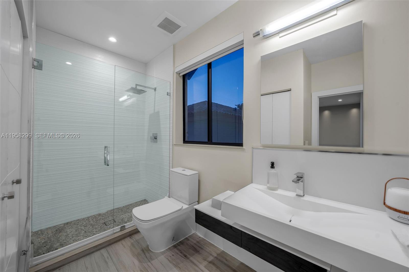 4844 NW 94th Doral Pl Doral, FL 33178