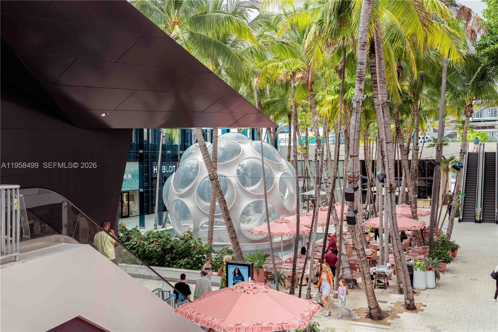 5981 NE 6th Ave Miami, FL 33137