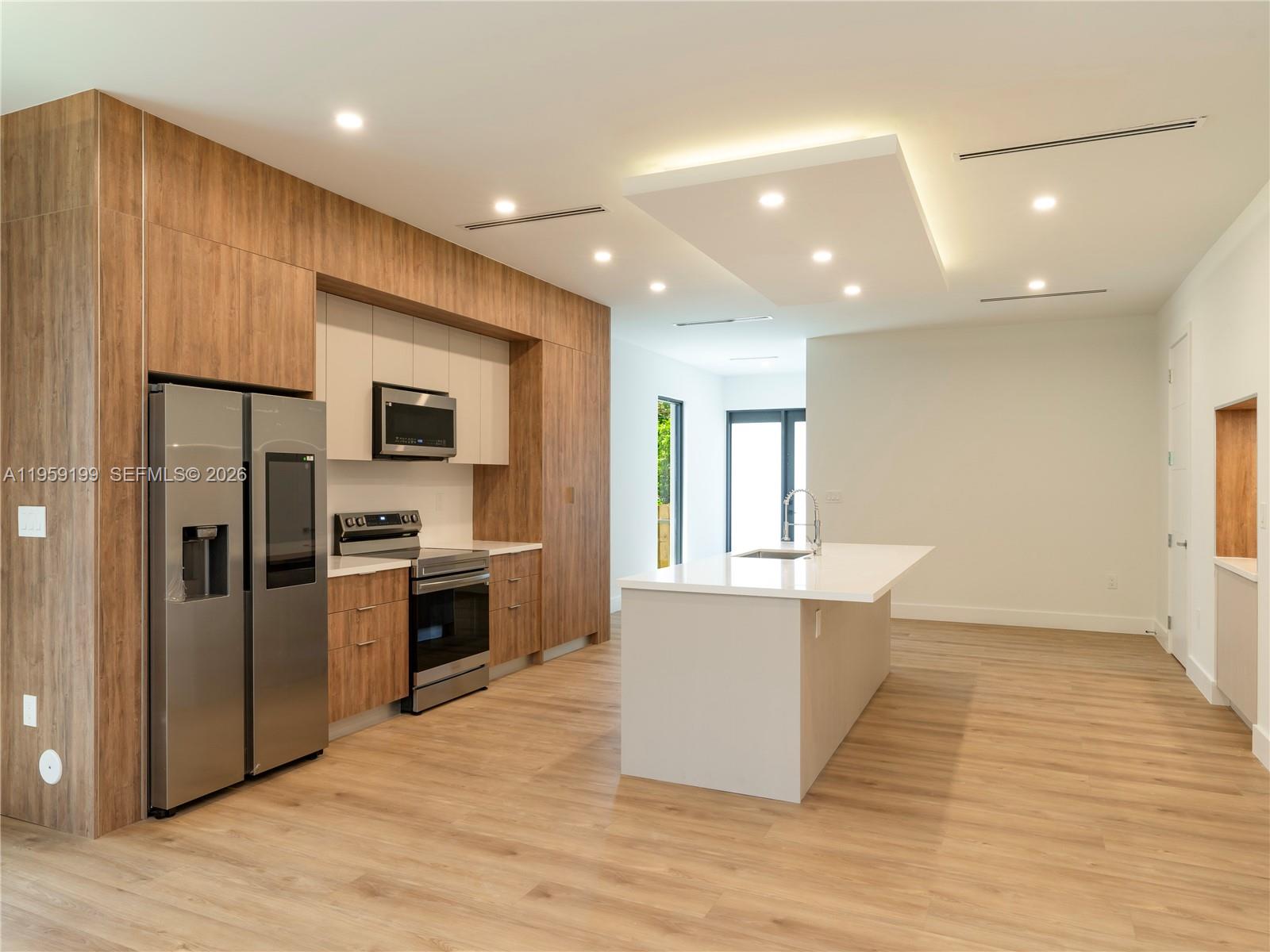 847 SW 29th St Fort Lauderdale, FL 33315