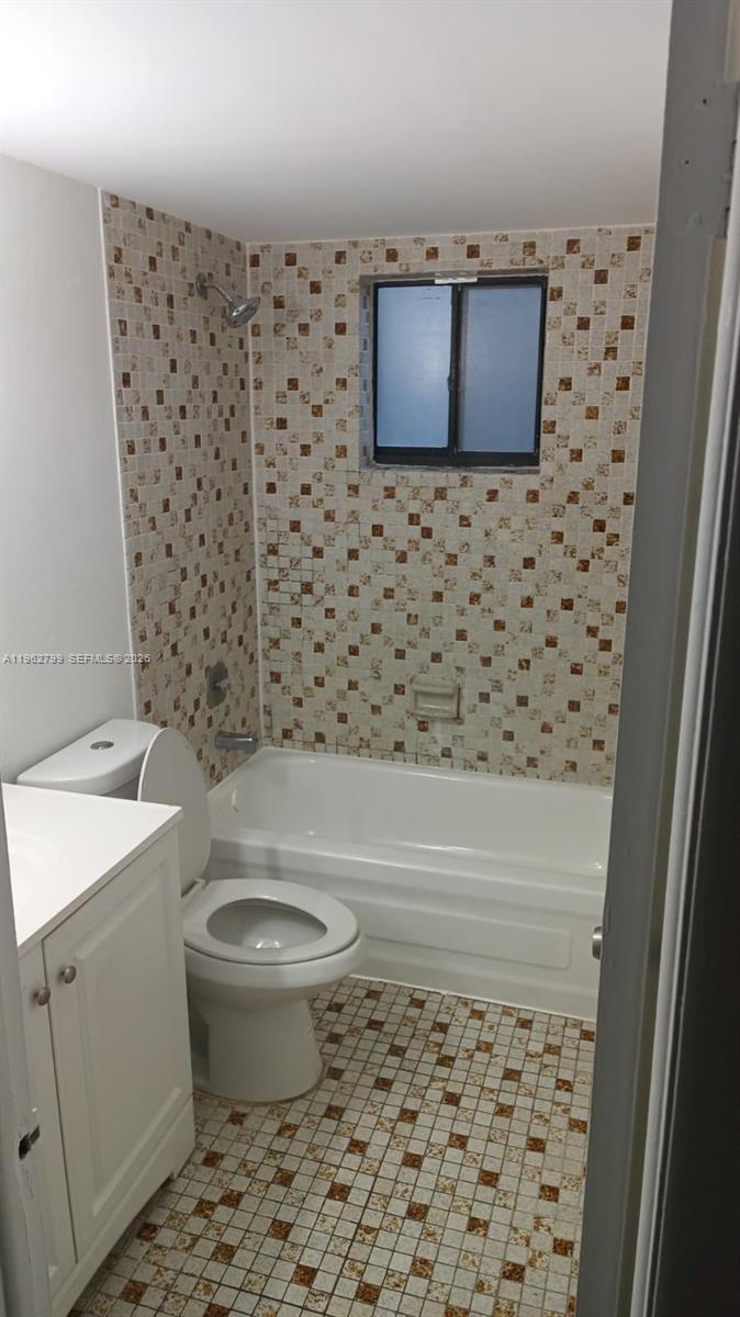 8400 SW 133rd Ave Rd #318 Miami, FL 33183