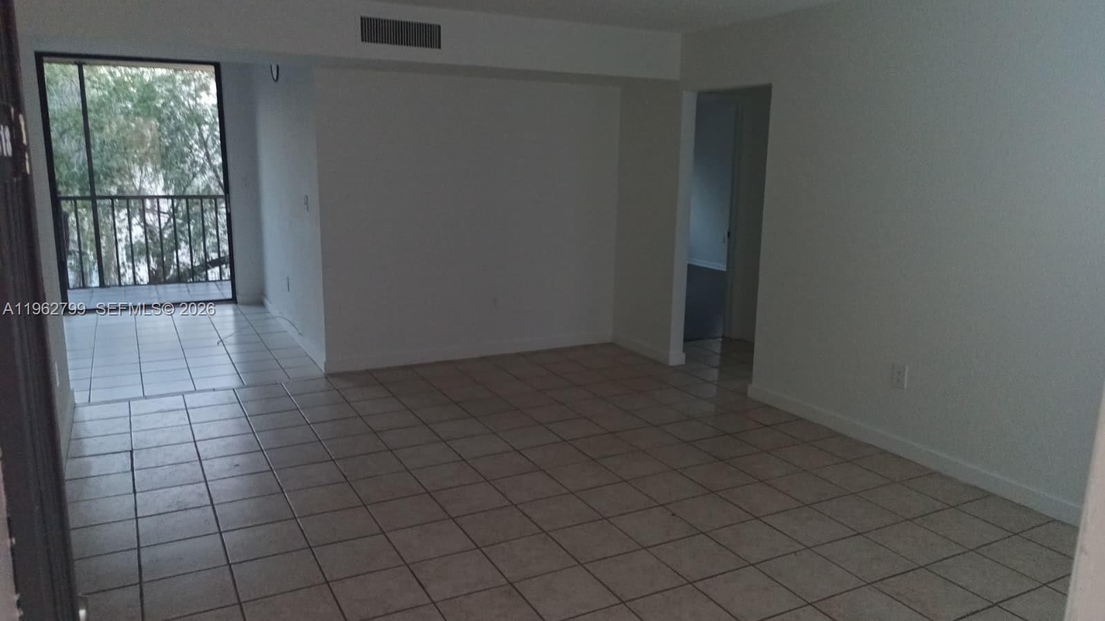 8400 SW 133rd Ave Rd #318 Miami, FL 33183