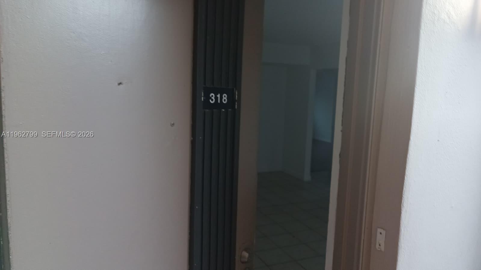 8400 SW 133rd Ave Rd #318 Miami, FL 33183
