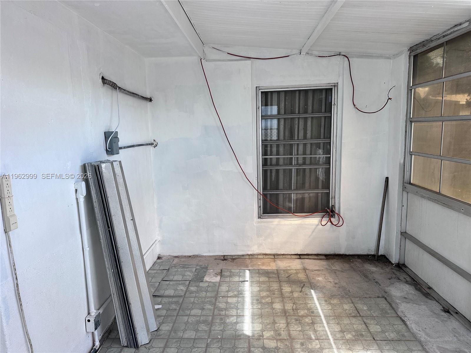 2820 Fletcher St Hollywood, FL 33020