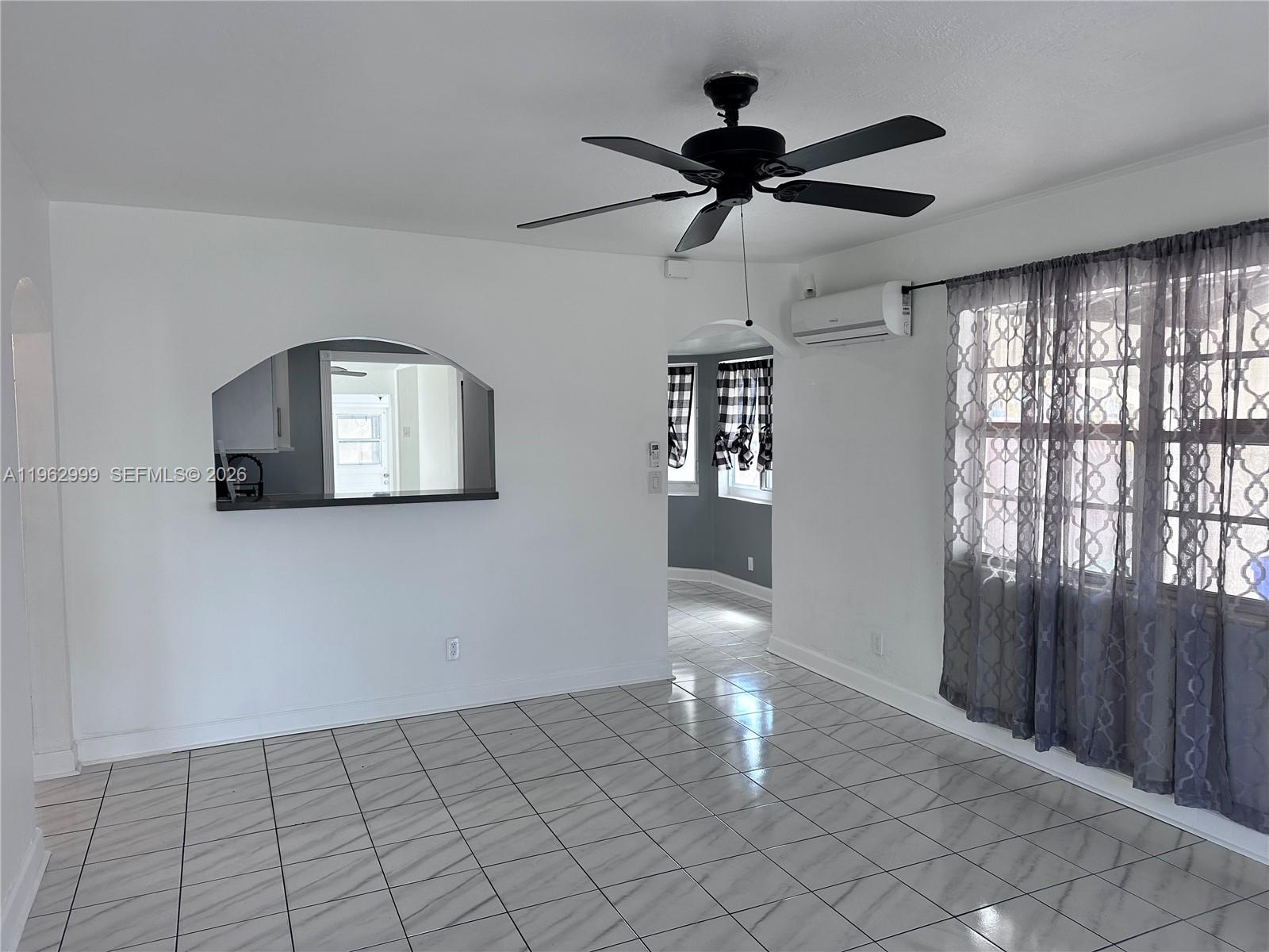 2820 Fletcher St Hollywood, FL 33020