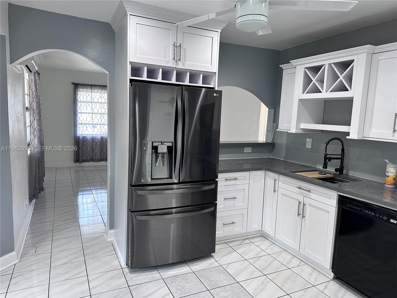 2820 Fletcher St Hollywood, FL 33020