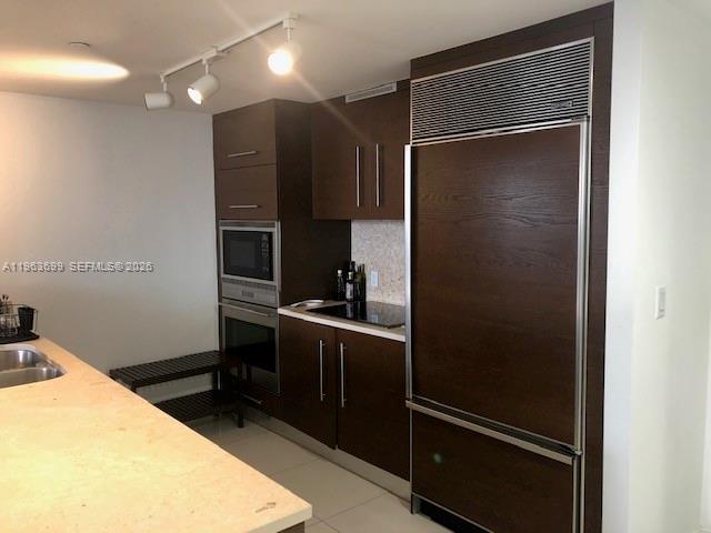 image Icon Brickell I5