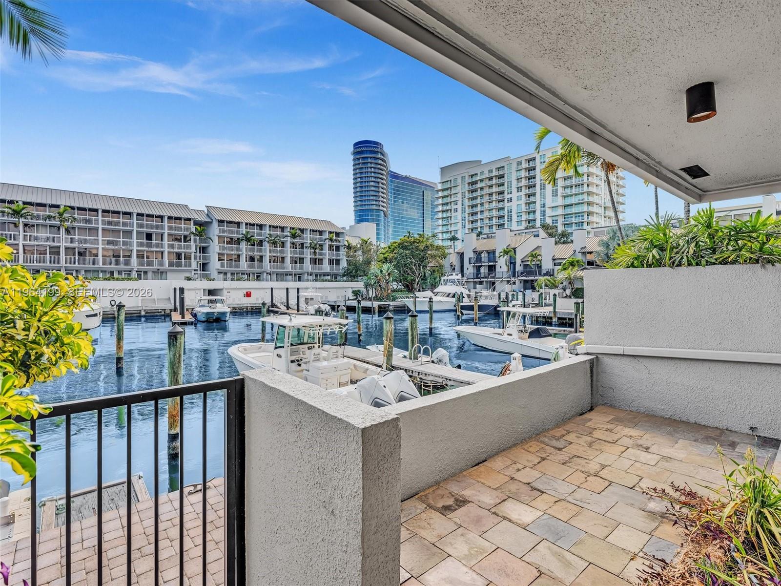 15 Portside Dr #15C Fort Lauderdale, FL 33316
