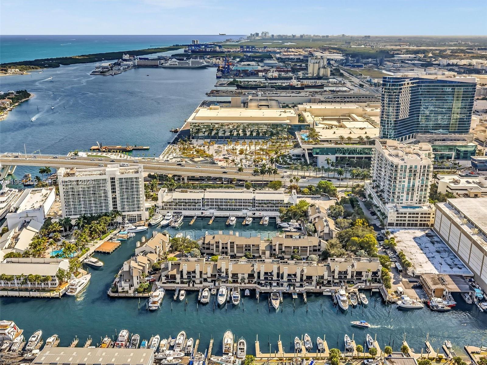 15 Portside Dr #15C Fort Lauderdale, FL 33316