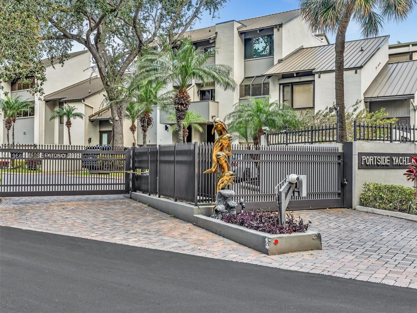 15 Portside Dr #15C Fort Lauderdale, FL 33316