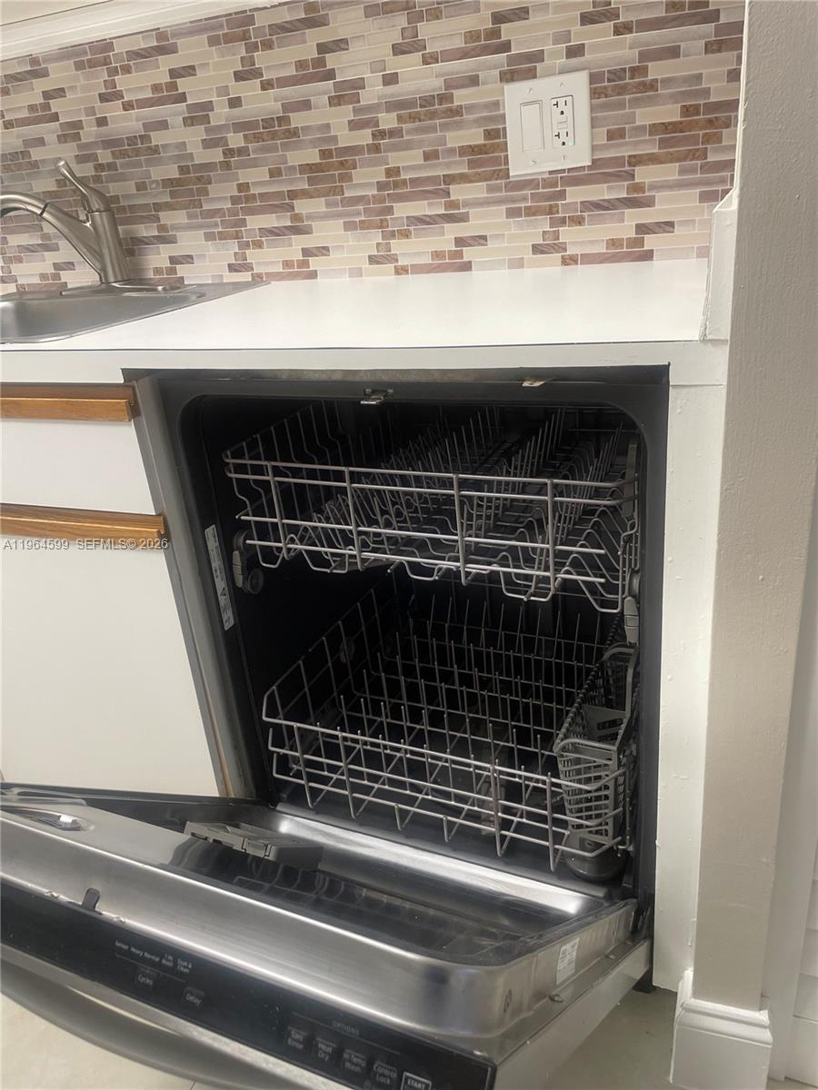 1251 SW 125th Ave #311T Pembroke Pines, FL 33027