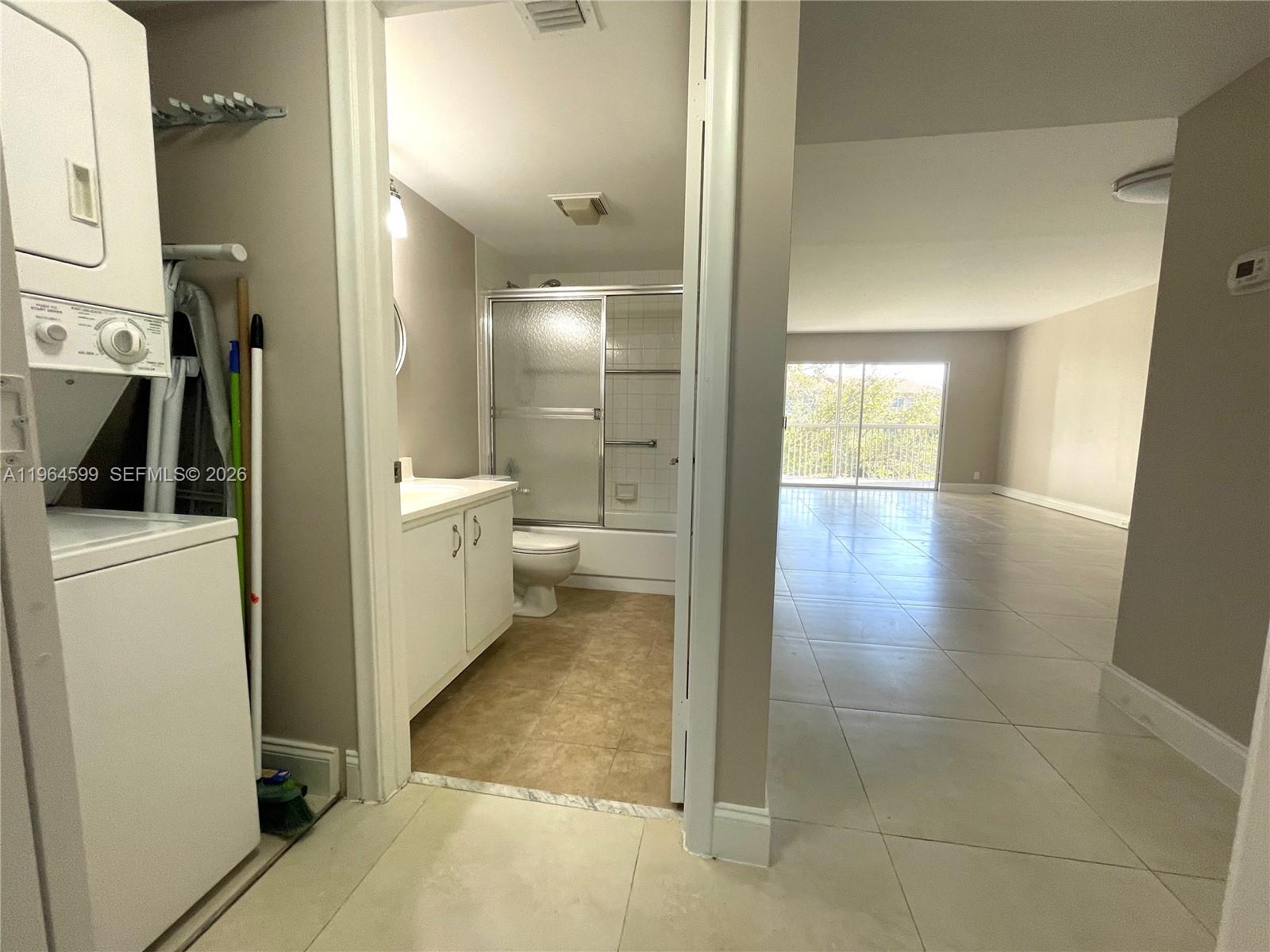 1251 SW 125th Ave #311T Pembroke Pines, FL 33027