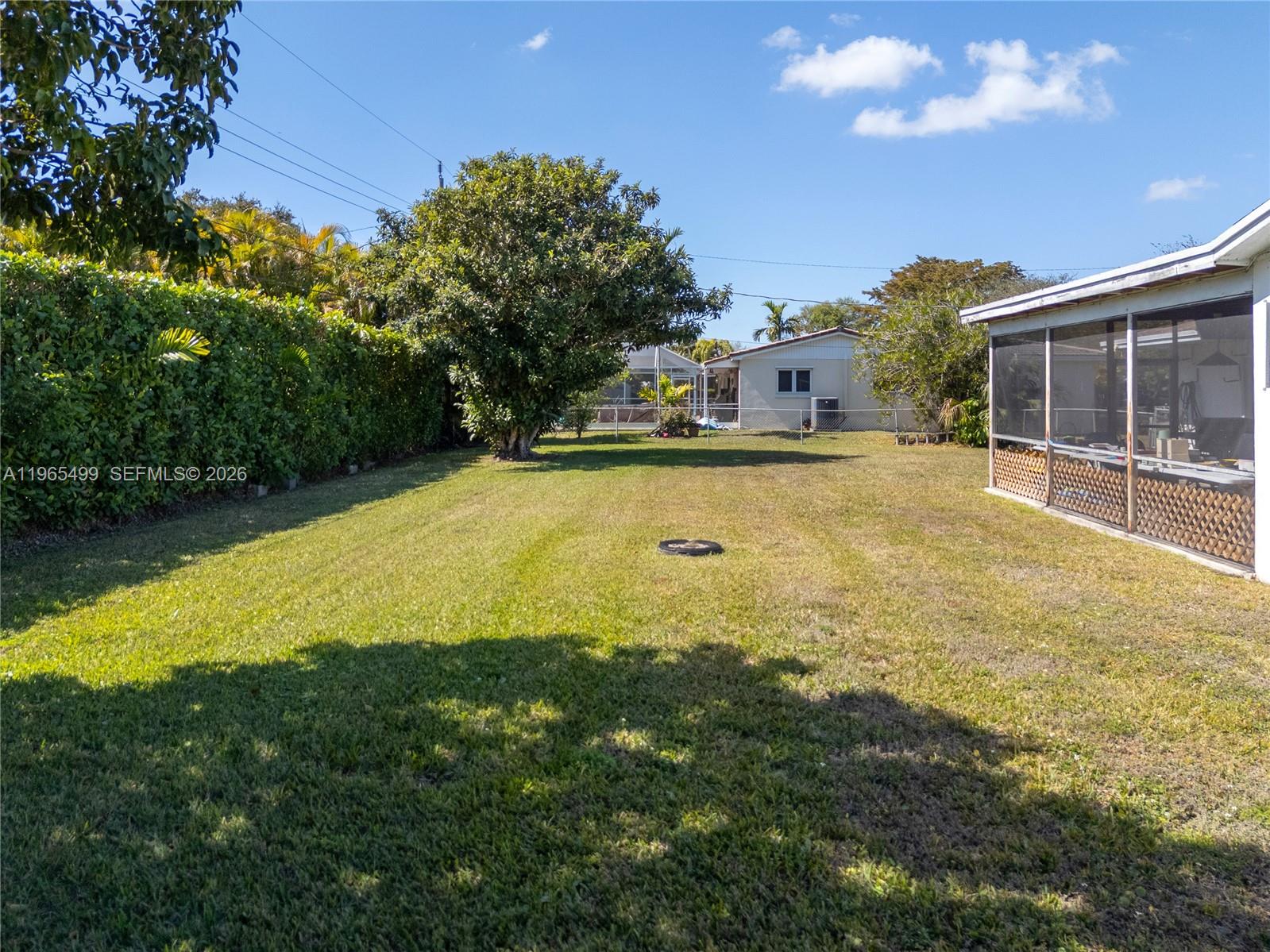 8970 SW 82nd St Miami, FL 33173