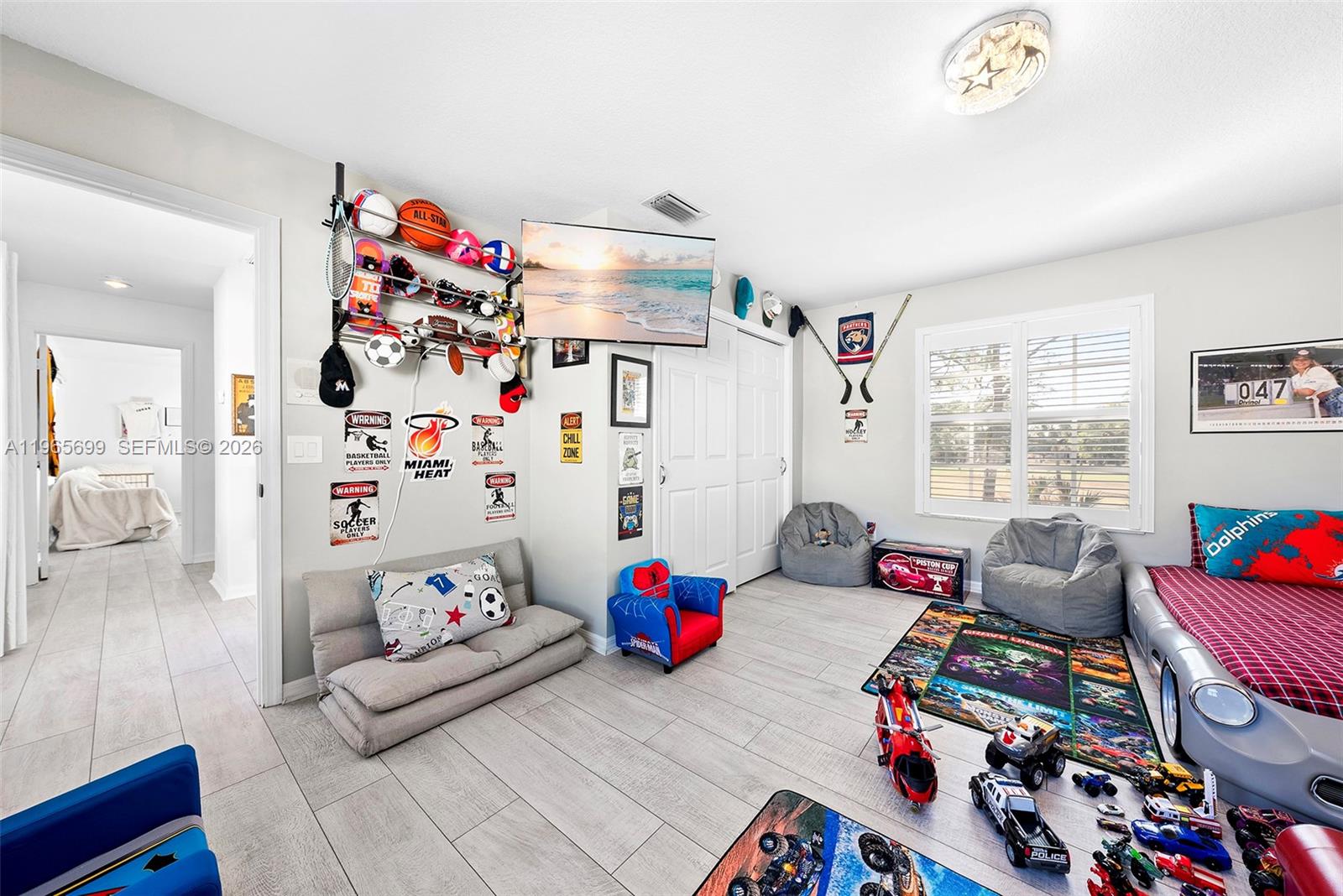 1196 SW Live Oak Cv Port St Lucie, FL 34986