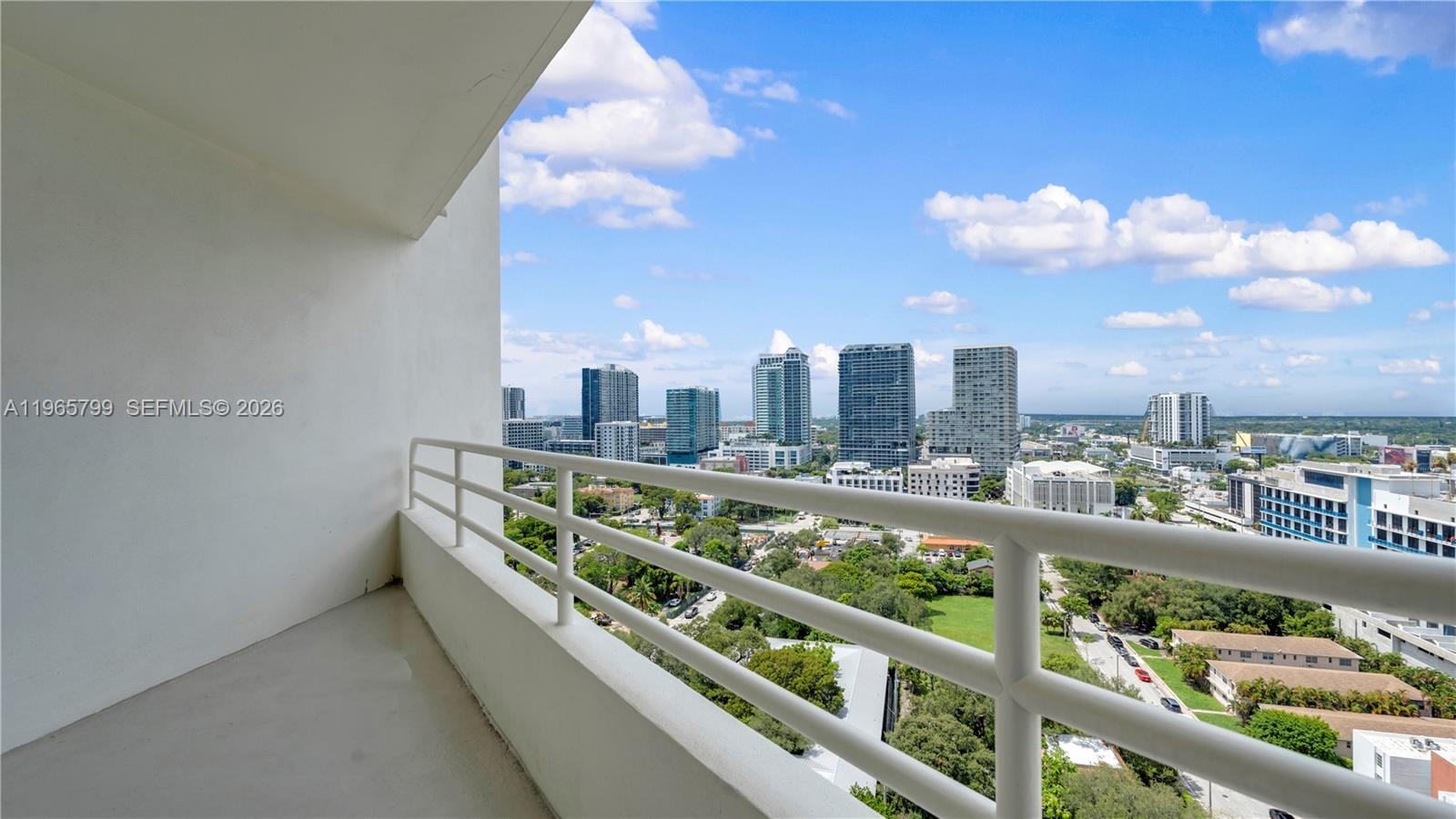 555 NE 34th St #610 Miami, FL 33137