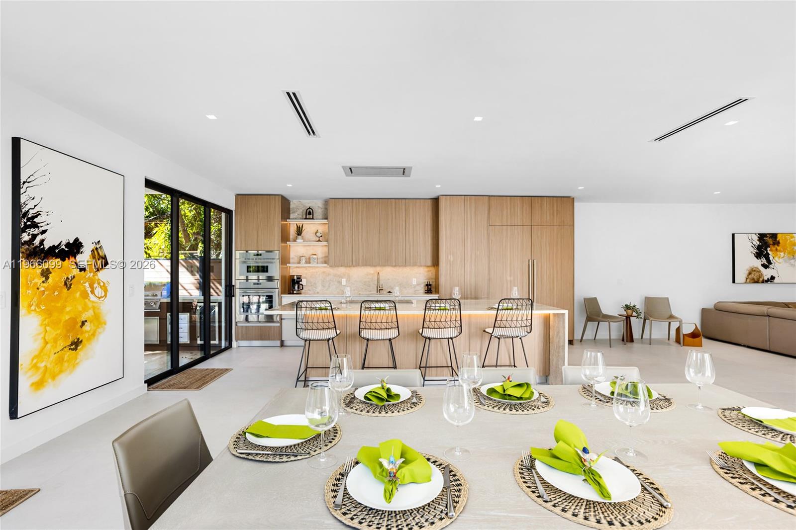 300 NE 48th St Miami, FL 33137