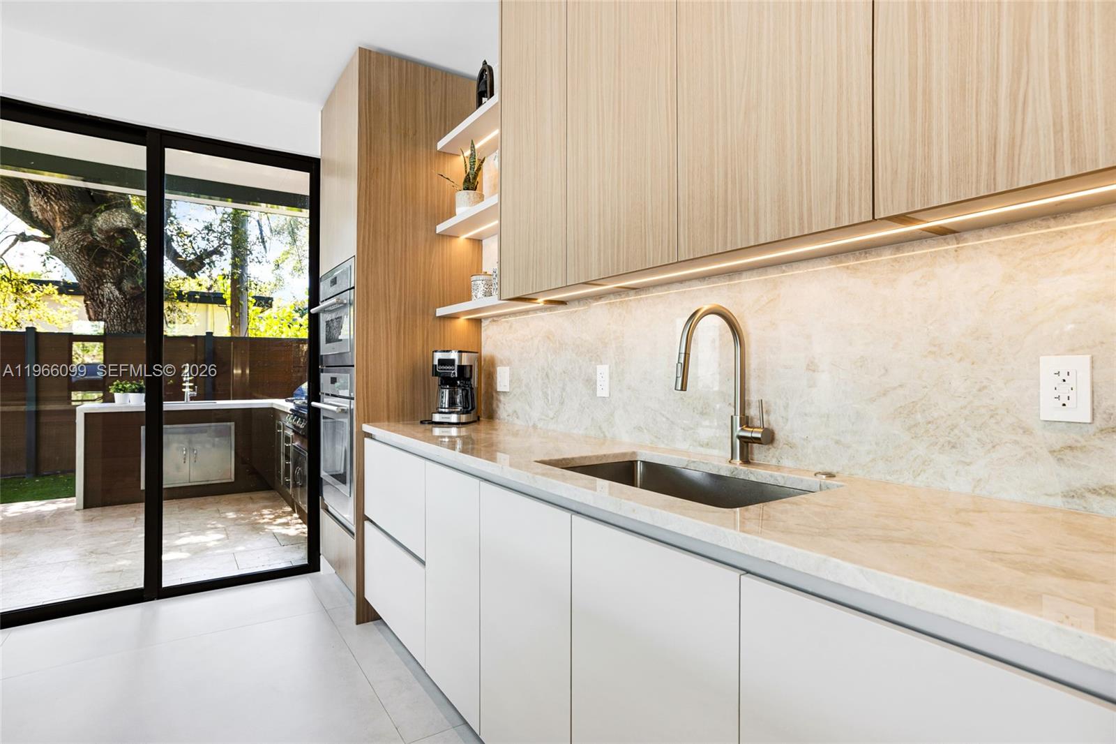 300 NE 48th St Miami, FL 33137