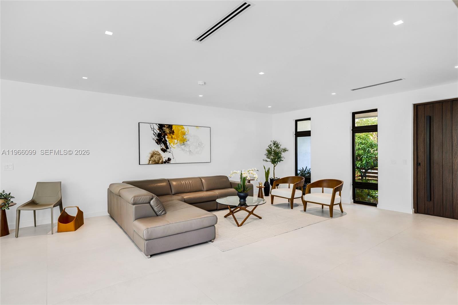 300 NE 48th St Miami, FL 33137