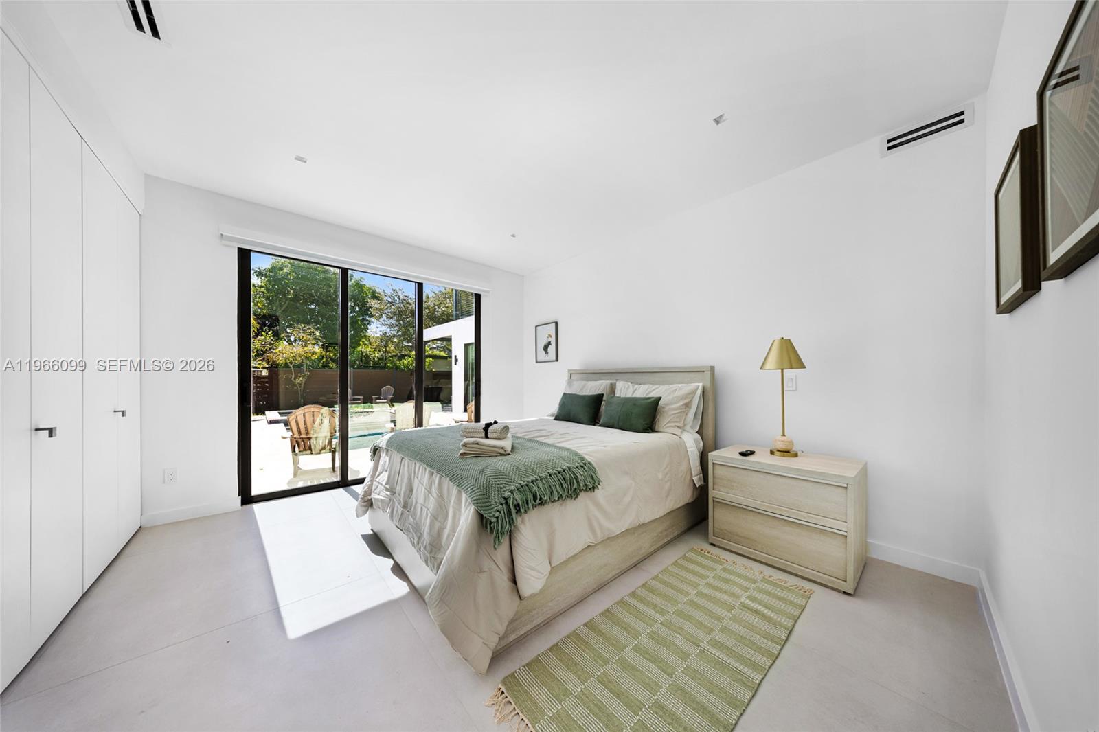 300 NE 48th St Miami, FL 33137