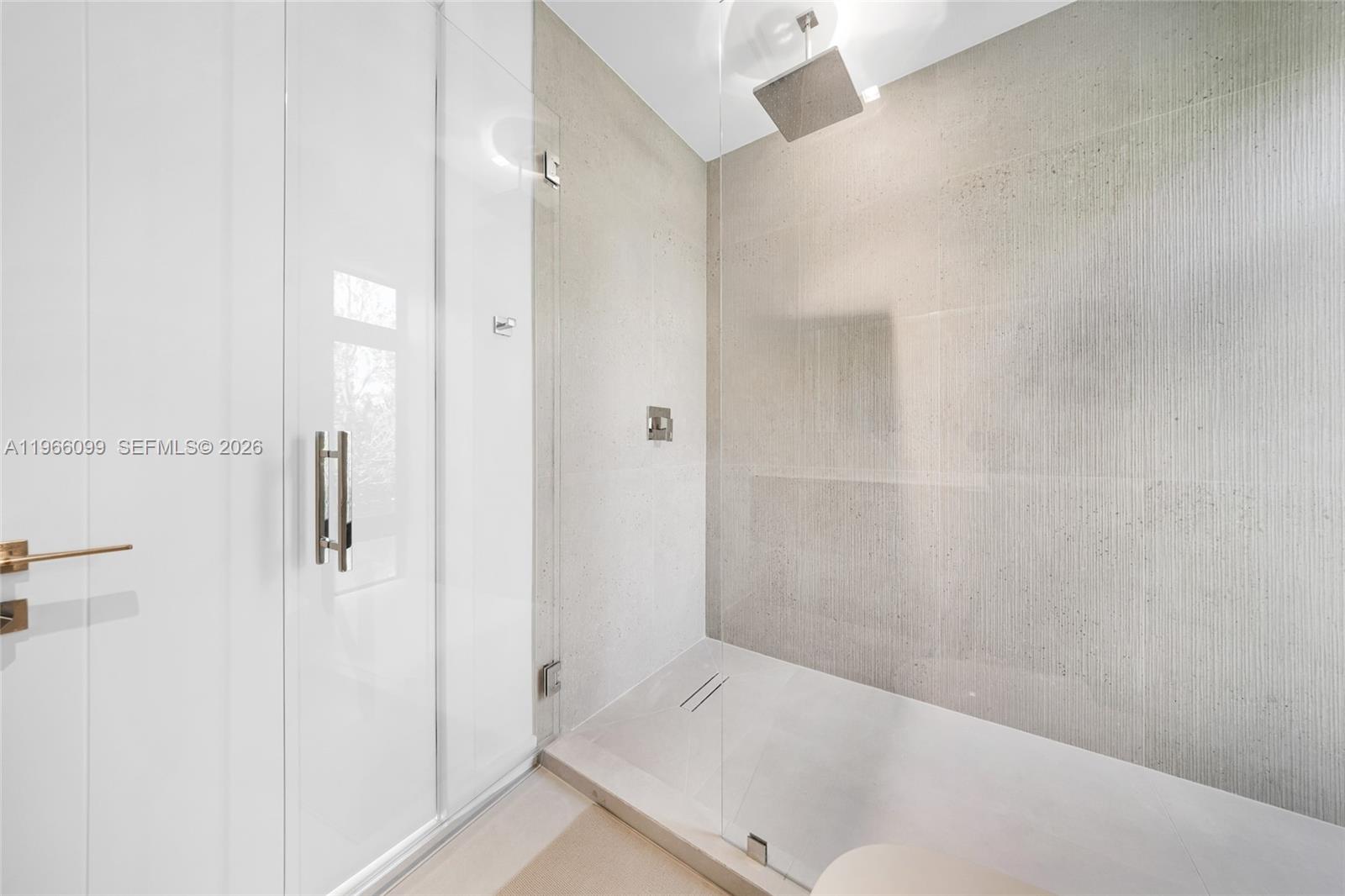 300 NE 48th St Miami, FL 33137