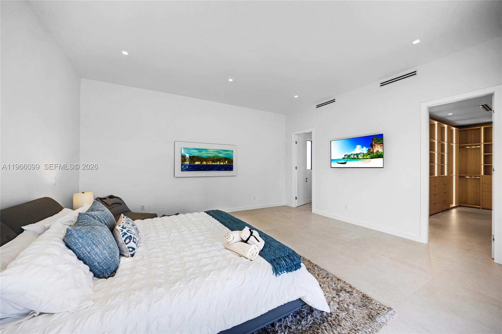 300 NE 48th St Miami, FL 33137