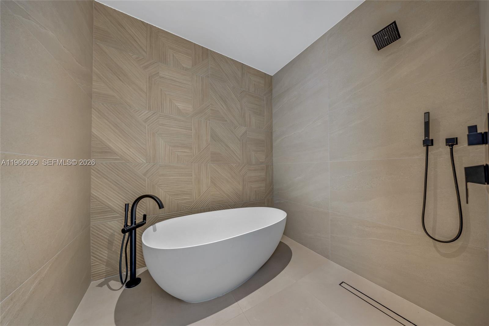 300 NE 48th St Miami, FL 33137