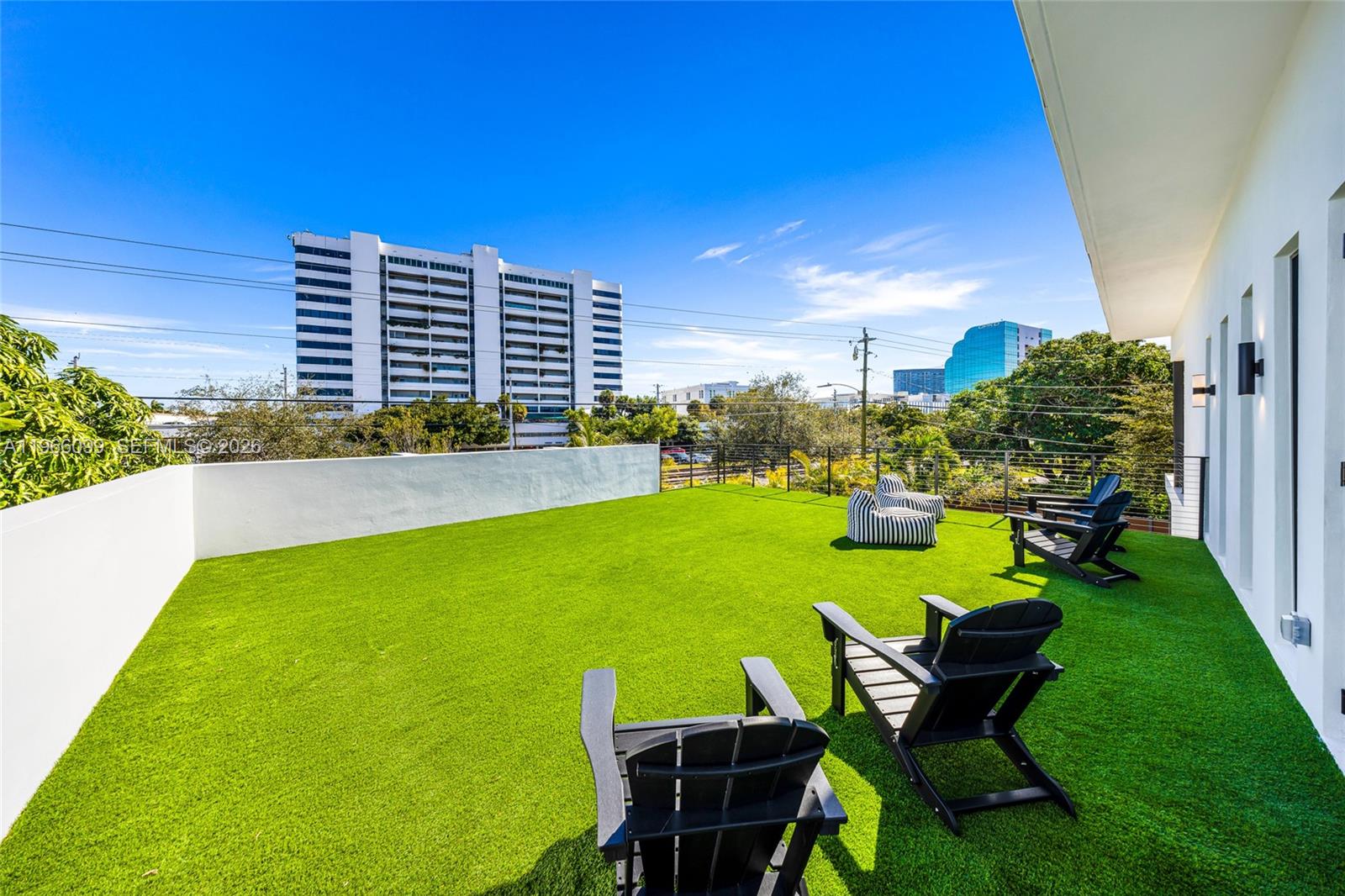 300 NE 48th St Miami, FL 33137