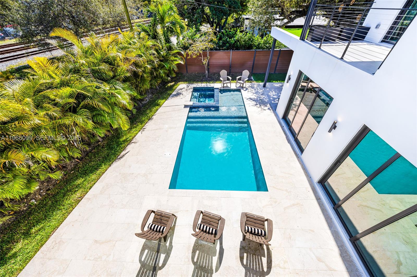 300 NE 48th St Miami, FL 33137