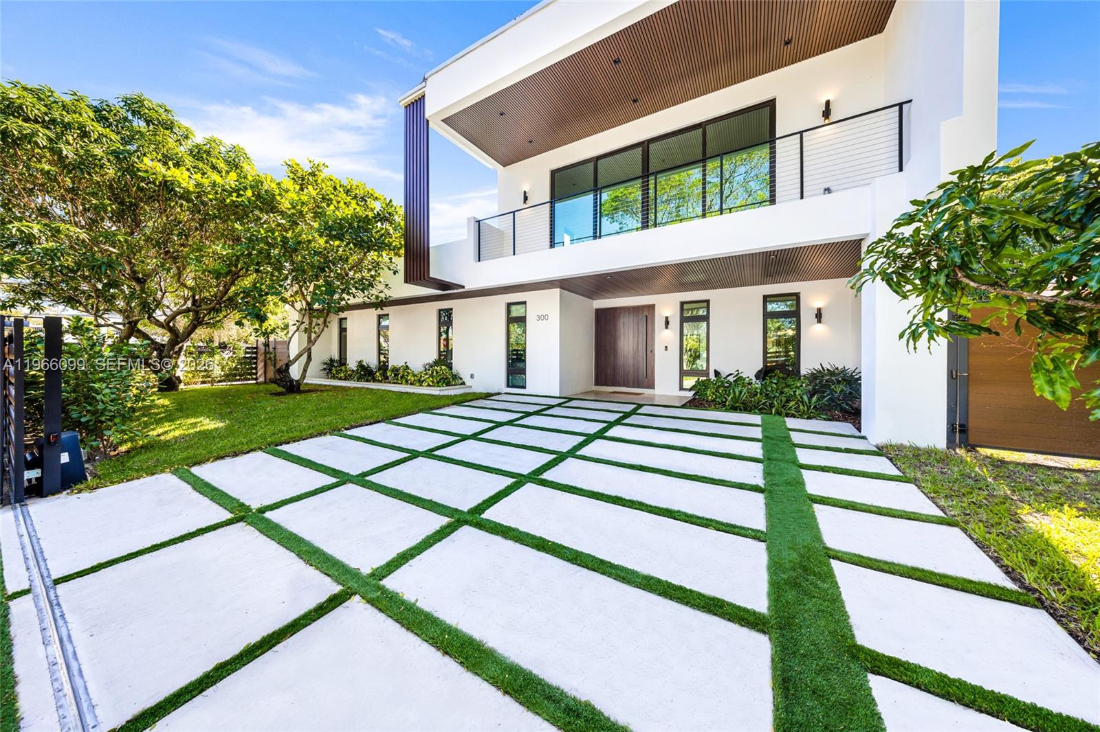 300 NE 48th St Miami, FL 33137