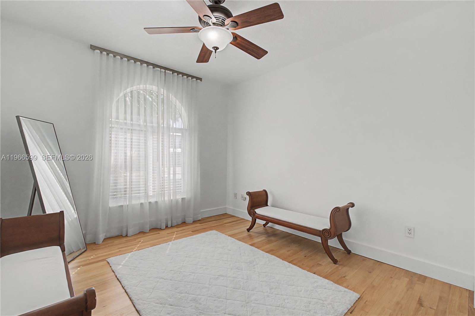 8305 NW 157th Ter Miami Lakes, FL 33016