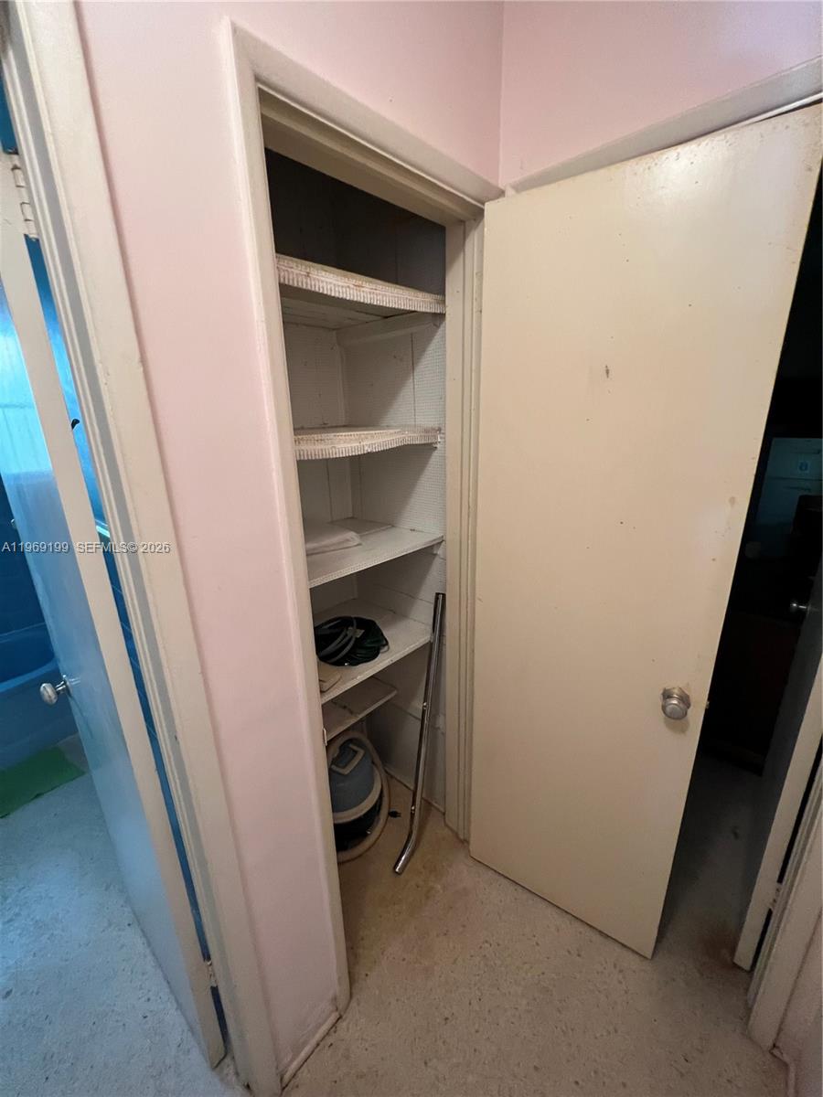 812 Columbus Blvd Coral Gables, FL 33134