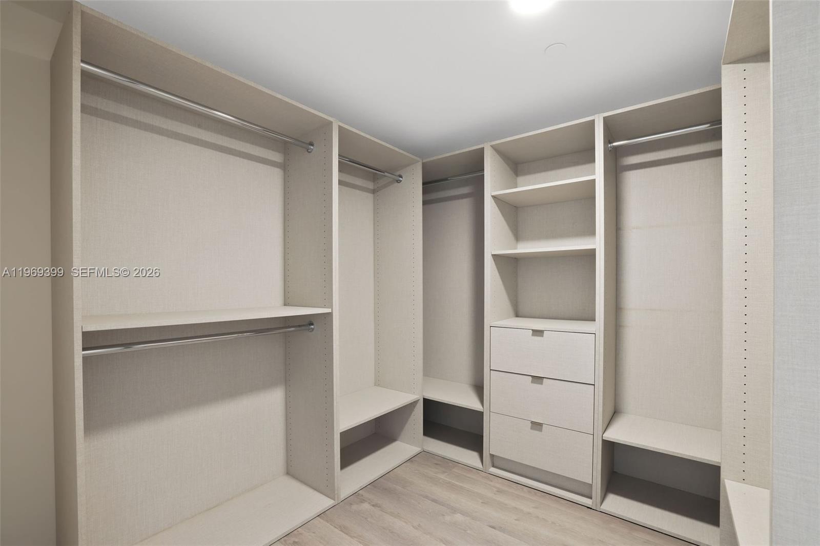 1504 Bay Rd #N-1208 Miami Beach, FL 33139