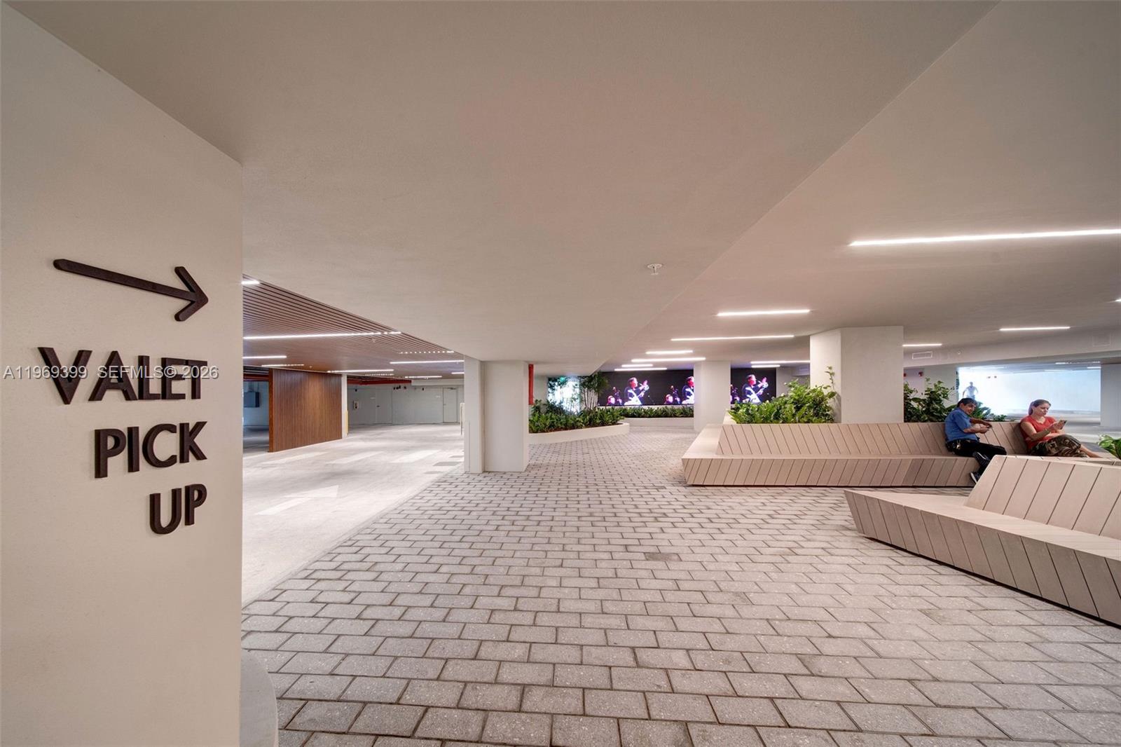 1504 Bay Rd #N-1208 Miami Beach, FL 33139