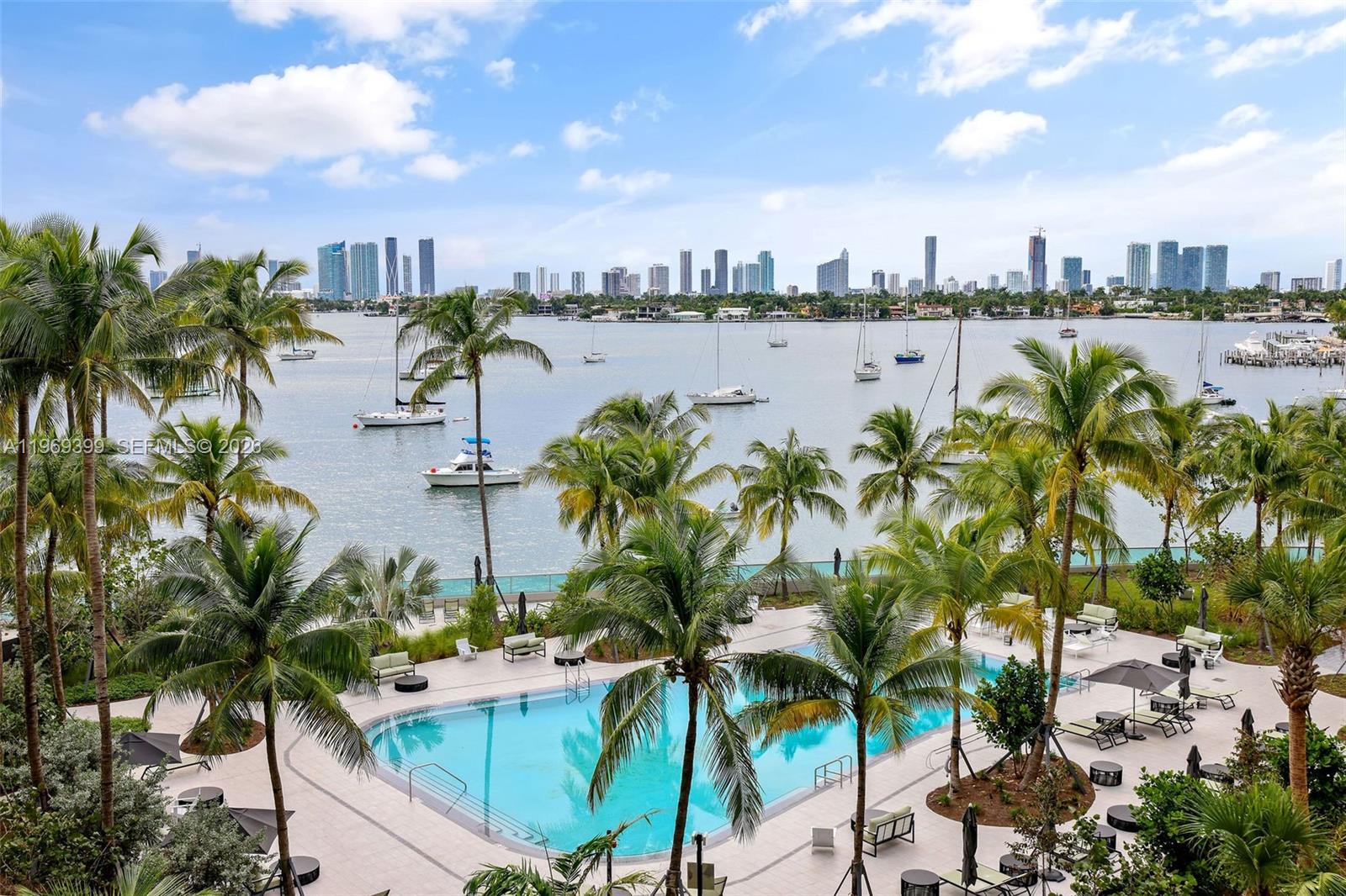 1504 Bay Rd #N-1208 Miami Beach, FL 33139