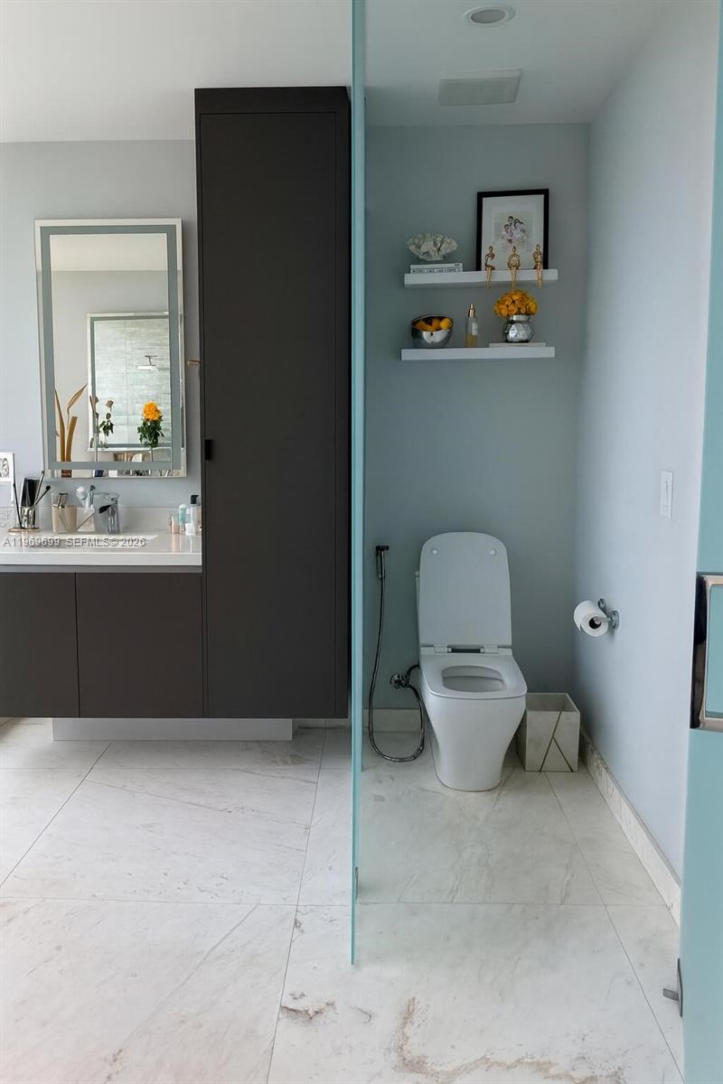 image Paramount Miami Worldcenter3