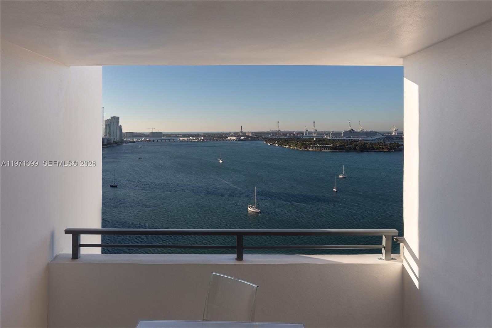 Undisclosed Address Miami Beach, FL 33139