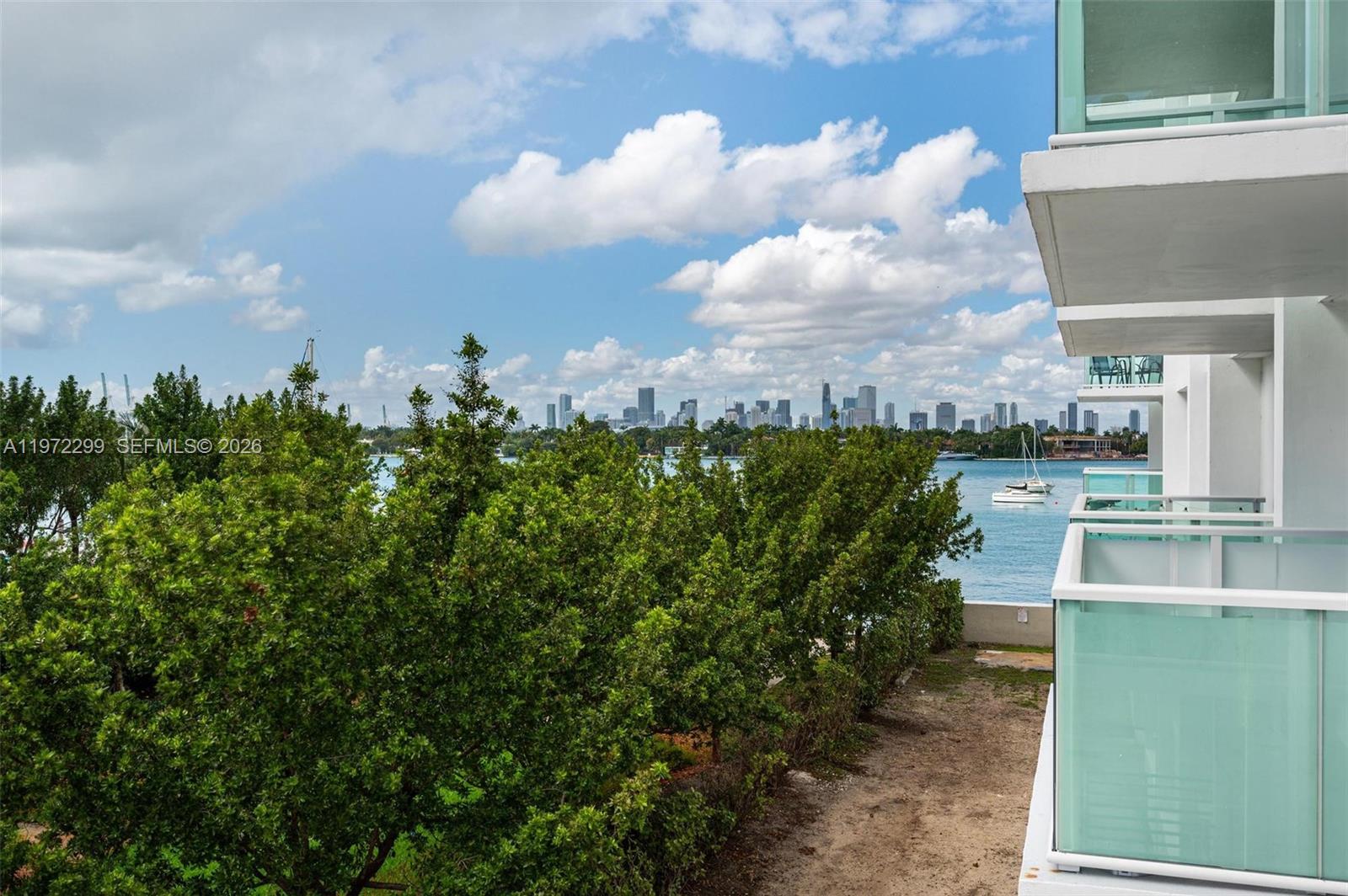 image Mirador 1000 (South Tower)7