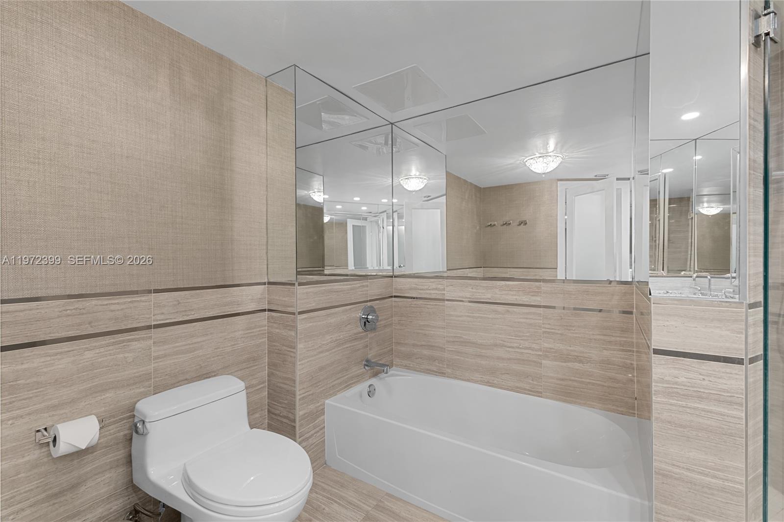 5660 Collins Ave #11B Miami Beach, FL 33140