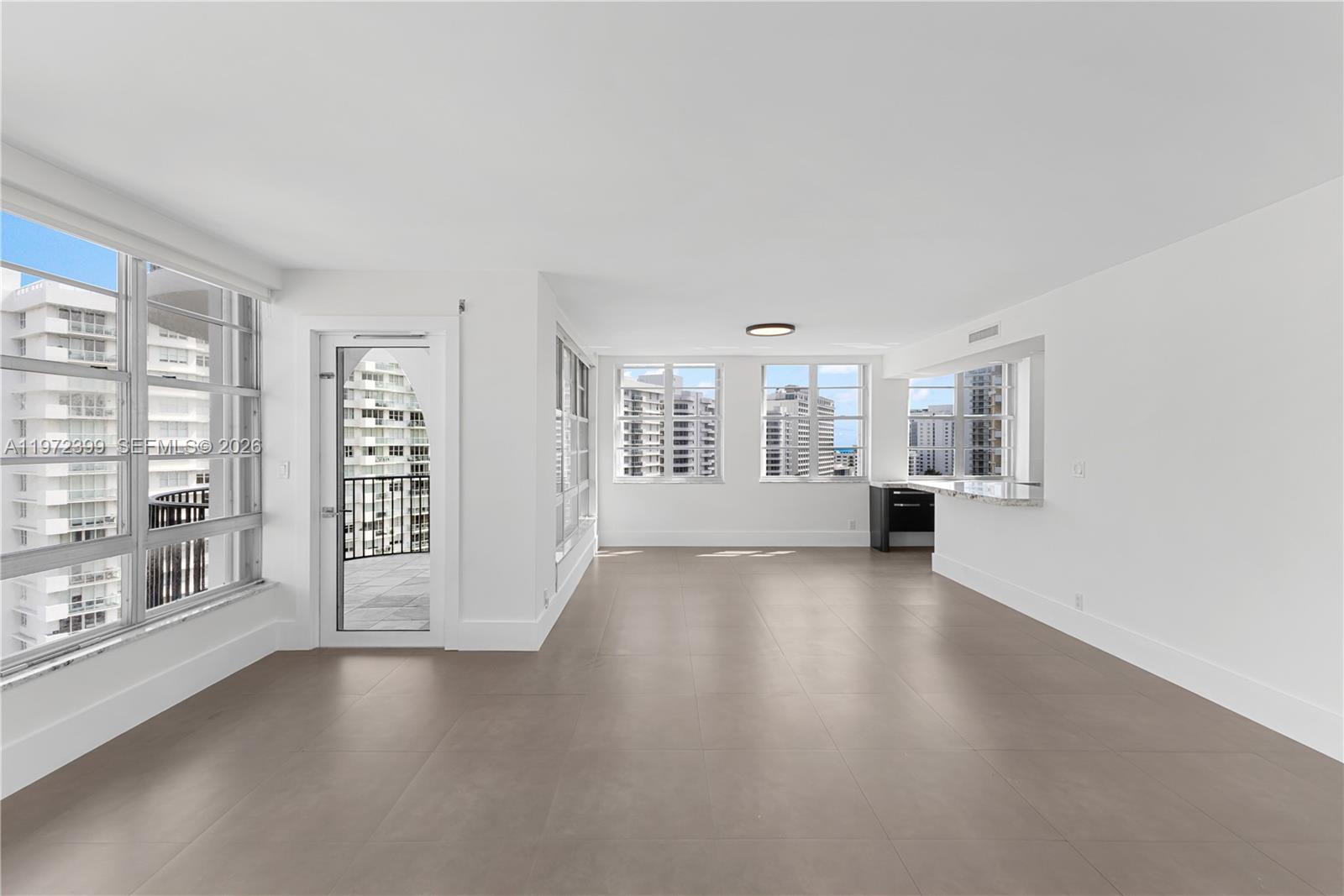 5660 Collins Ave #11B Miami Beach, FL 33140