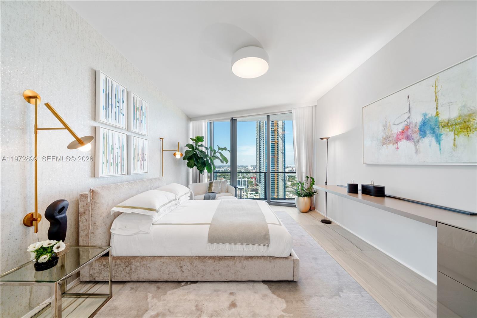 1000 Biscayne Blvd #3201 Miami, FL 33132